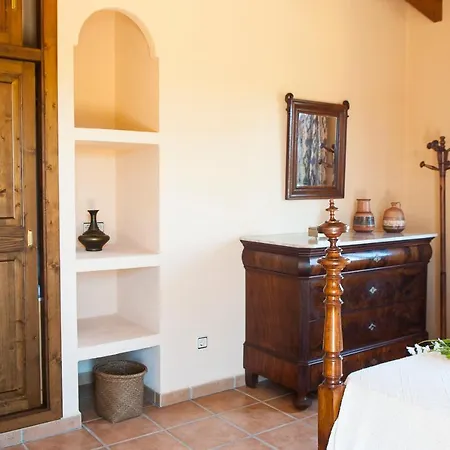 Ullastre Holiday home *