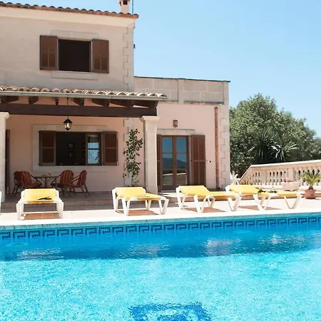 Ullastre Holiday home *